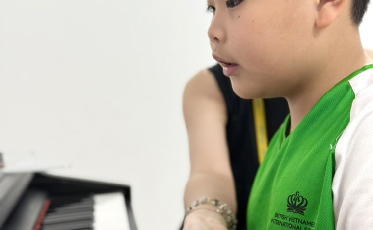ÂM NHẠC VÀ SỰ HỒN NHIÊN CỦA TRẺ EM