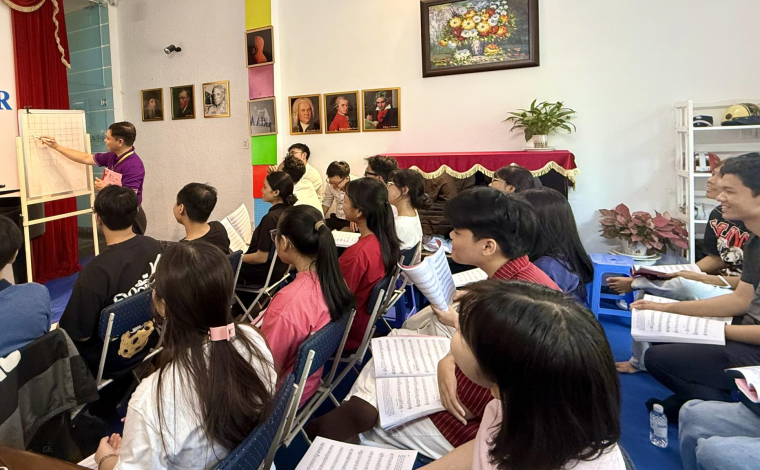 LUYỆN THI ĐẠI HỌC - CHUYÊN NGÀNH SƯ PHẠM ÂM NHẠC - ARIA ARTS CENTER