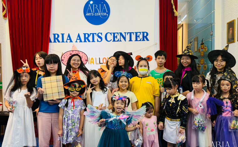 HALLOWEEN 2025 TẠI ARIA ARTS CENTER